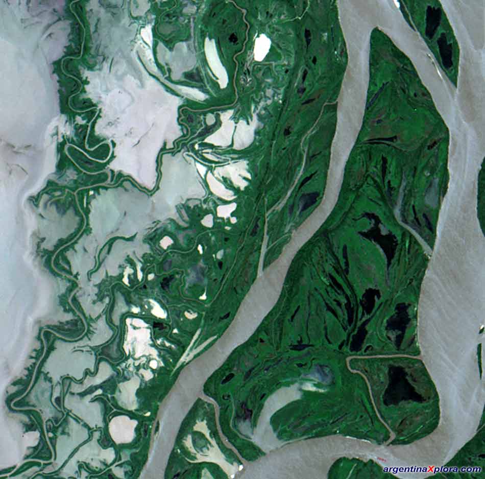 Fotografía satelital del Parque Nacional Islas de Santa Fe