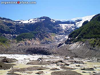 Glaciar Castaño Overo - Naciente del río - Tronador