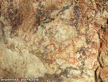 Pinturas rupestres realizadas por Tehuelches. Paso del Sapo