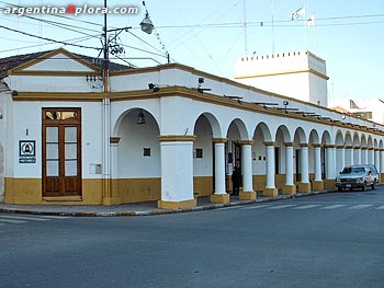 Antiguo Cabildo. Actualmente es el cuartel de policía