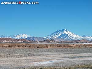Chain of volcanoes: Arizaro, Socompa, Aracar and Llullaillaco, Salta